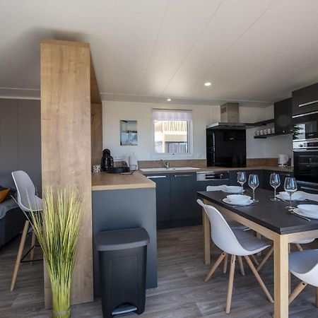 Chalet Pour 6 Dans Un Domaine Avec Piscine Brétignolles-sur-Mer Buitenkant foto