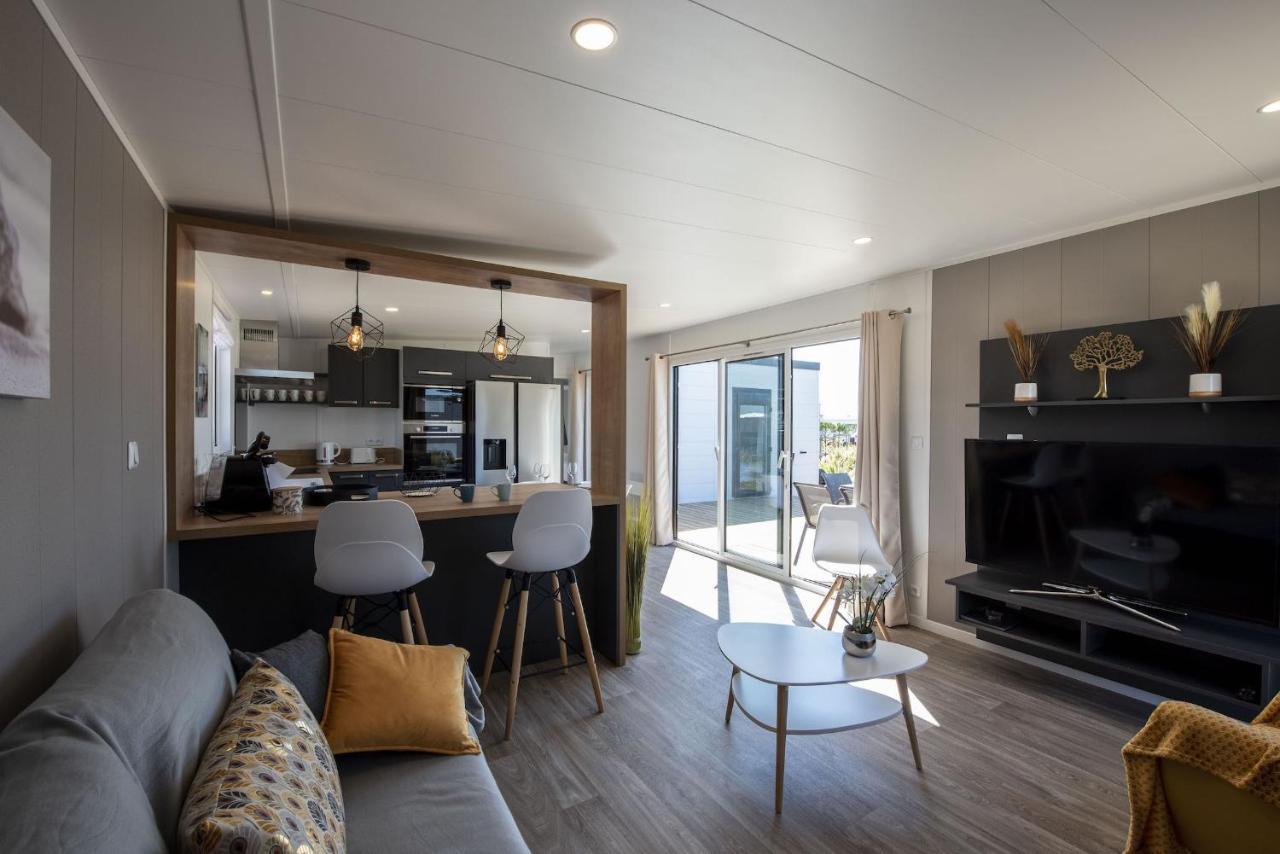 Chalet Pour 6 Dans Un Domaine Avec Piscine Brétignolles-sur-Mer Buitenkant foto